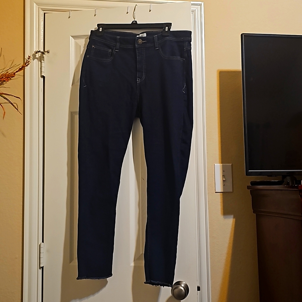 skinny jeans